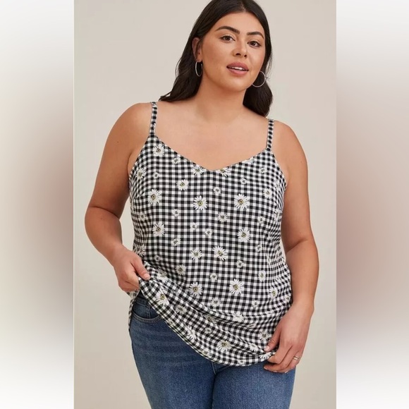 torrid Tops - Torrid Ava Cami V Neck Stretch Challis Daisy Print Plaid Black